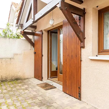 Maison Mitoyenne A 300m Des Plages, Plage, Pour 4 Personnes - Fr-1-521-76 度假居 *